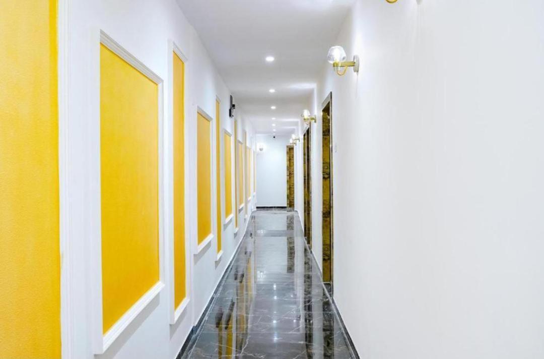 Hotel City Liit Delhi Airport New Delhi Exteriör bild