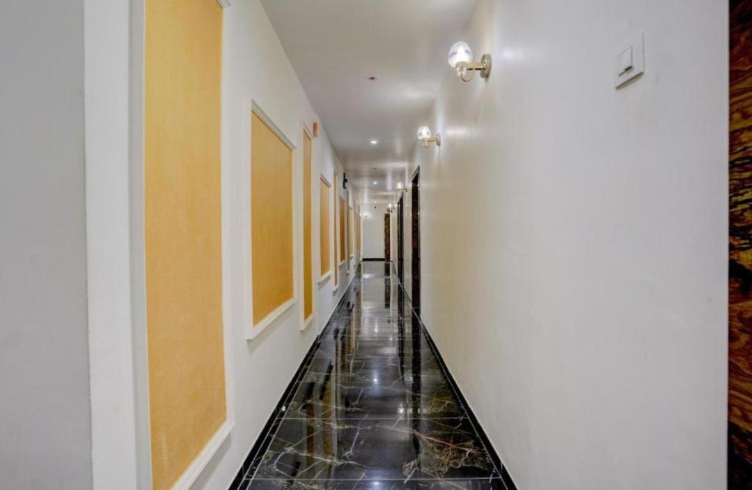 Hotel City Liit Delhi Airport New Delhi Exteriör bild