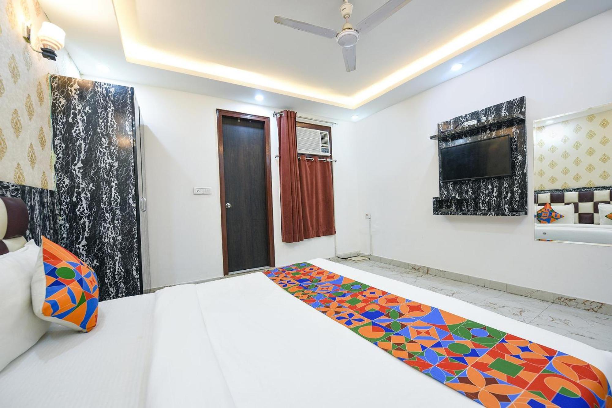 Hotel City Liit Delhi Airport New Delhi Exteriör bild